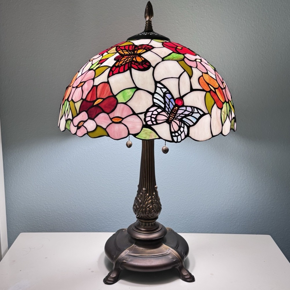 RARE VTG Dale Tiffany Butterfly Stained Glass Bronze Table Lamp 25" Tall 16" Dia